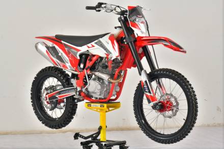 Мотоцикл ZUUM CR250 CB 21/18 MSD