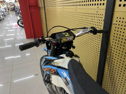 Кроссовый мотоцикл Hasky F5 250сс 21\18 синий 2022г. Б\У MSD