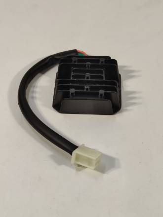 Реле регулятор напряжения ZS174MN-3 (CBS300)