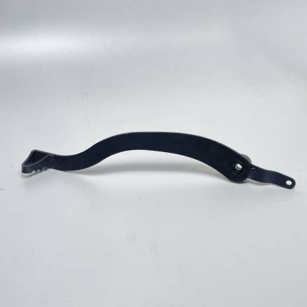 Педаль заднего тормоза черная