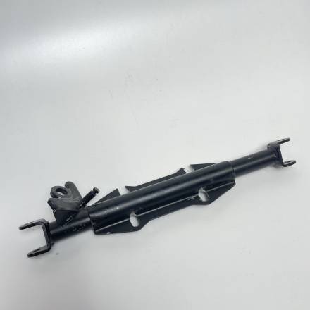 Штанга крепления подножек Full Crew