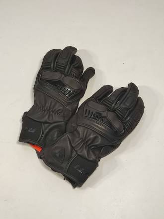 Перчатки кожаные Reviti черные M