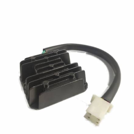 Реле регулятор 4 конт. с проводом