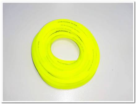 Шланг топливный силиконовый 1см салатовый