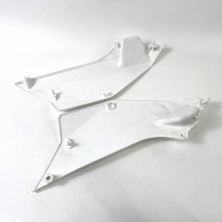 Боковые обтекатели задние (пара) YCF BIGY белые