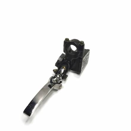 Главный тормозной цилиндр (передний) в сборе с рычагом TTR125 (складной)