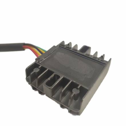 Реле регулятор напряжения Hasky F7X 300 2T