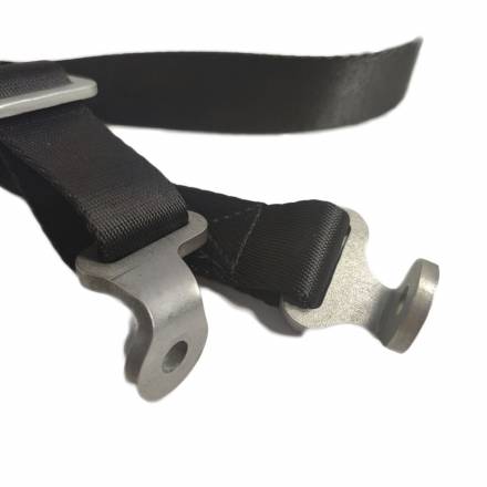 Стропа буксировочная задняя с креплением