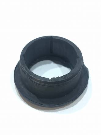 Втулка  нижнего рычага задней подвески, пластик
