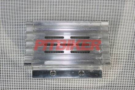 Радиатор алюминиевый серебристый