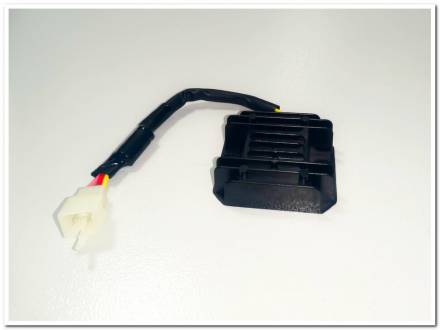 Реле регулятор 4 конт. с проводом и конденсатором