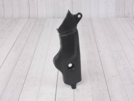 Облицовка рамы левая GR7