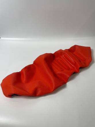 Чехол на сиденье оранжевый цвет