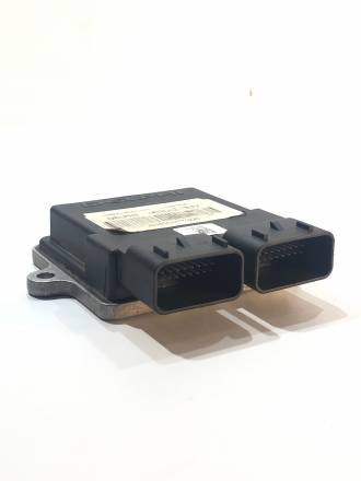 Блок управления двигателем (ECU) (12В) ( чип мозга + 5000 руб )