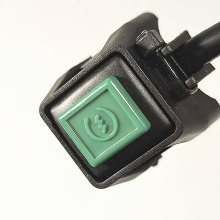 Кнопка старт-стоп двигателя зеленая