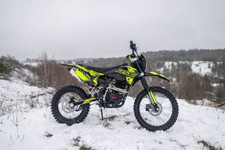 Эндуро / кроссовый мотоцикл BSE Z1 Neon Raven MSD