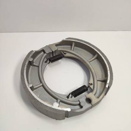 Колодки задние барабанные 18&quot; CG150