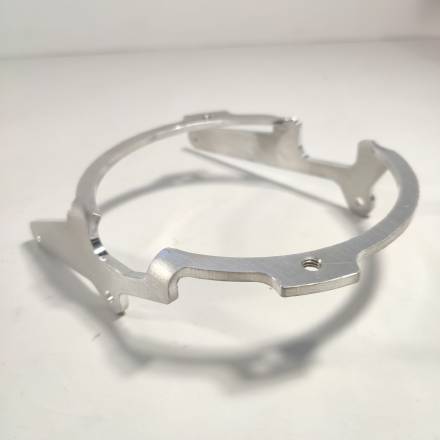 Кронштейн для установки вентилятора