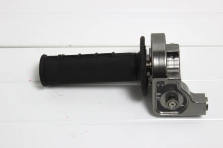 Ручка газа пластиковая короткоходная серебристая