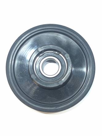 Ролик обрезиненный D135 мм c подшипником 6205 NTN  и стопорным кольцом (R0135R-1 001A)