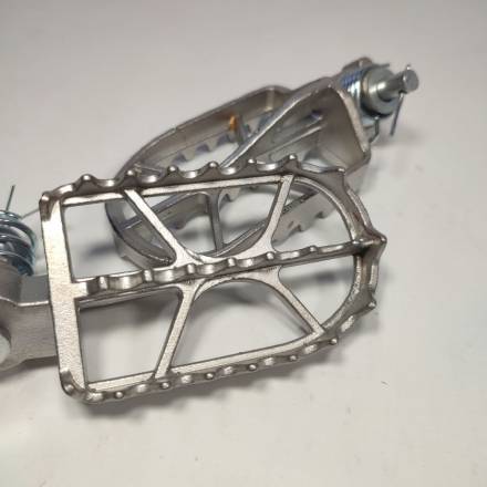 Подножки водителя Hasky F5