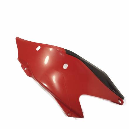 Обтекатель задний левый Gas красный