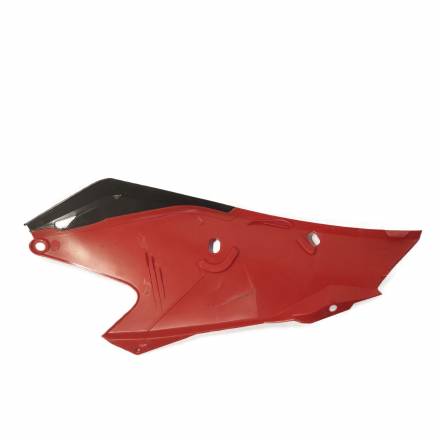 Обтекатель задний левый Gas красный