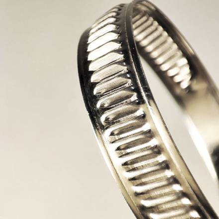 Патрубок карбюратора W190