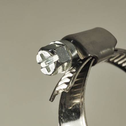 Патрубок карбюратора W190