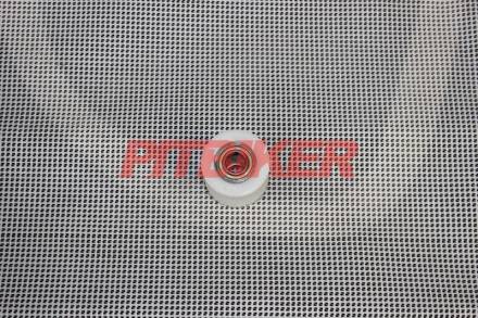 Ролик натяжитель цепи белый