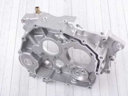 Картер двигателя правый KAYO двиг. ZS CB250D-G (воздушный) (P060943) CN