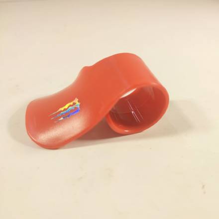 Фиксатор ручки газа пластиковый (круиз-контроль) красный Monster