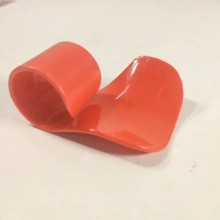 Фиксатор ручки газа пластиковый (круиз-контроль) красный Monster