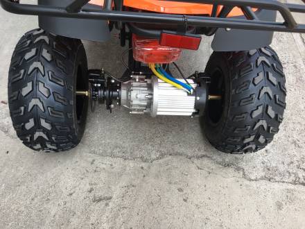 Квадроцикл GreenCamel Sahara A2200 (72V 2200W R10 alum Дифференциал) MSD