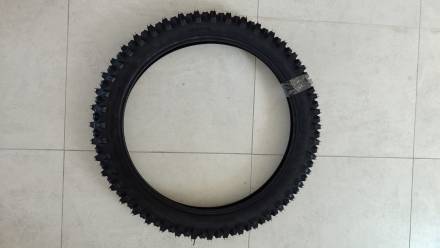 Покрышка передняя GUMMY 90/90-21