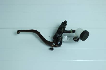 Тормозной цилиндр передний Racing с бачком