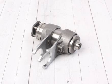 Вилки переключения передач в сборе двиг. YX125,140 см3  SM-PARTS