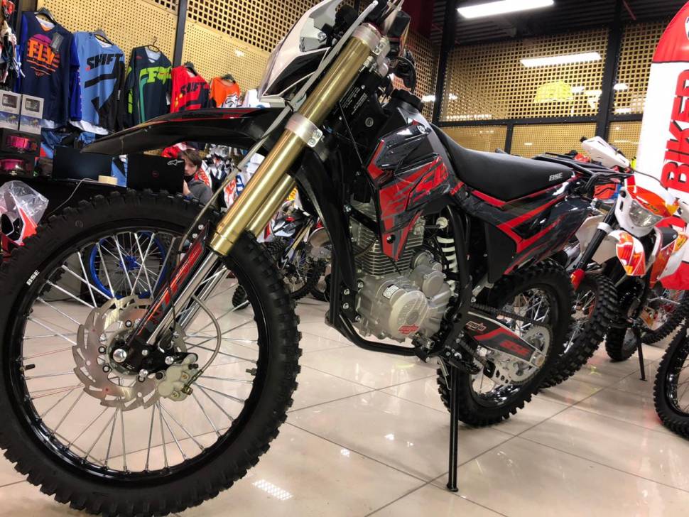 Кроссовый мотоцикл BSE Z3 250e 21/18 1 (Двигатель Zongshen 172 FMM ...