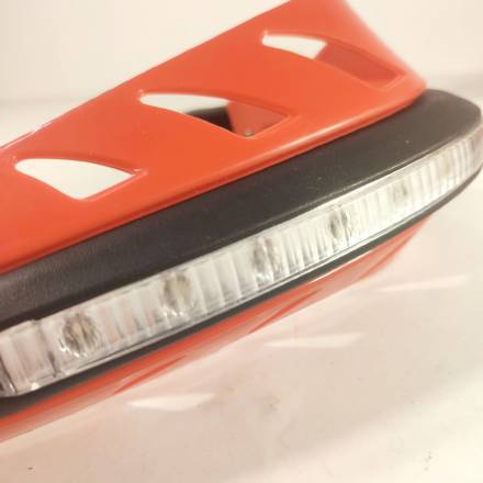 Защита рук с поворотниками красная